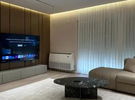 Class Apartment