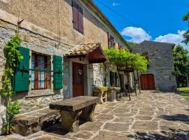 Holiday Home Pri Portolanih