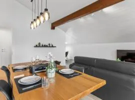 Attique rénové avec jacuzzi 6 pers à Savièse