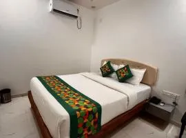 Aaditya Inn Rooms & Banquet hall