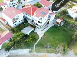 On the beach apartments PAG