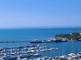Sea view apartment