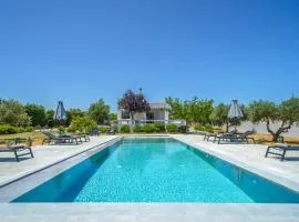 Nostra Terra Villa, 2-acre Secluded Nature Escape, By ThinkVilla
