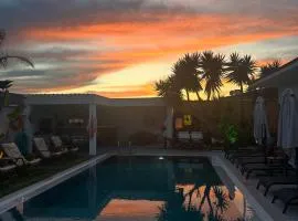 Mavi Yengeç Çeşme Butik Otel