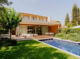Carmelo Vineyard Villa