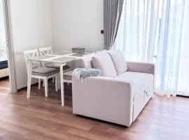 МЕ3 Halo 2-bedroom ВатСaп66935B2I976