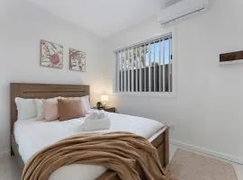 Stylish 2BR Retreat | Walk to Dining & Transport