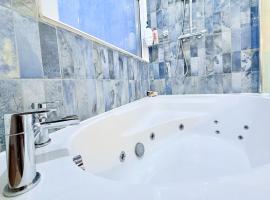 River Nature Escape w Jet Bath, hotel en Reading