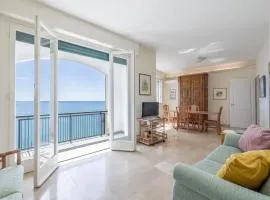 The Sound of the Sea by Wonderful Italy