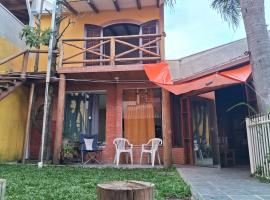Pineville House, ξενοδοχείο σε Pinhais