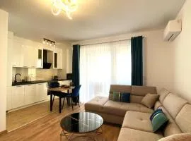 Elegant City Retreat