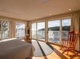 Fantastic Waterfront Views
