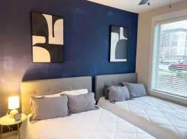 Luxe 1BR Suite in Waverly Charlotte