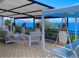 Le terrazze, hotel in Massa Lubrense