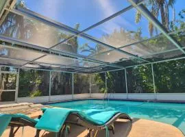 Largo, Fl Pool Patio 8 Beds Close to Beach