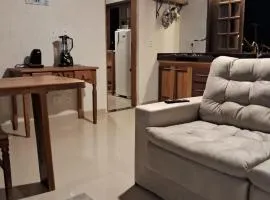 01 Lindo apartamento na praia com piscina