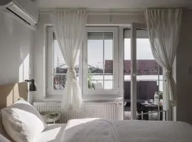 Spacious 4-Story Home with Sauna & Garden
