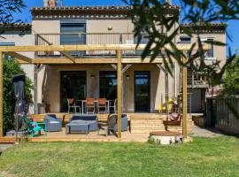 Maison, piscine & vue sur la Cité de Carcassonne