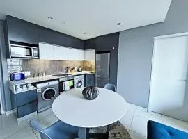 Stunning City View Apartment Sandton City