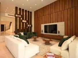 Solana luxury Mansion