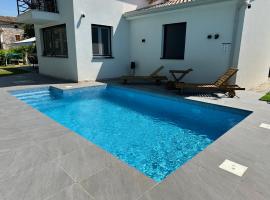 Villa Kristina, villa in Žužići
