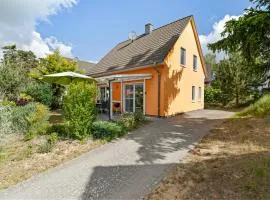 Ferienhaus Aurora mit Kamin und Terrasse