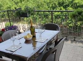 Alby's apartment, nella Motor Valley con parcheggio privato
