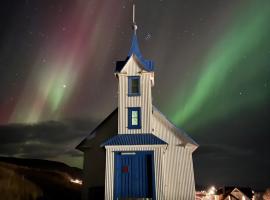 Tiny Church in Stöðvarfjörður, hotel sa Stöðvarfjörður