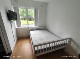 Apple, hotell sihtkohas Letterkenny