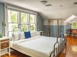 Miami River Inn by Renzzi