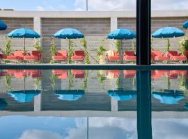 Moagem Industrial Lodge, spa hotel in Viana do Alentejo