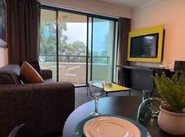 Stylish City Stay in Parramatta Pool , Parking