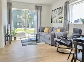 Spacious Apartment for 6