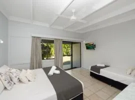 Unit 129 Amaroo Superior Twin Studio Apartment
