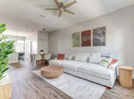 Stylish Midtown 3 Bedroom 4 Bathroom Private Garage Family & Group Ready