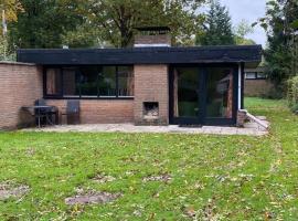 Bungalow in Sonnevijver - Hoge kempen, hotel de playa en Lanaken