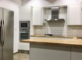 Carmen Luxury House