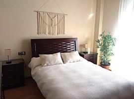 Alojamiento Los Naranjos, hotel v destinaci Almodóvar del Río