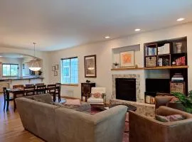 Rigden Retreat Garage, Dog Friendly, Near Trails
