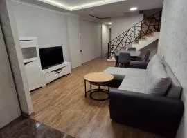Yerevan Nar-Dos