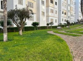 Brise de Tamaris, hotel in Oulad Akkou