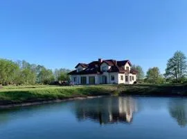 Dworek Pod Wierzbami