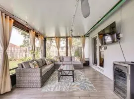 3 Mi to Sawgrass Mills Home with Lanai and Game Area