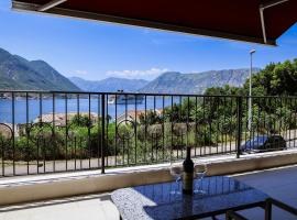 VistaPool Residence Kotor, hotel v destinaci Dobrota