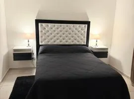 Loano II - Confort Moderno en Primer Piso con acceso por escalera!