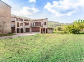 Can Paquei, casa rural , Vall d 'en Bas, Garrotxa, villa in Sant Privat de Bas