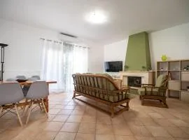 G&A Family Home near the Beach by MΡS