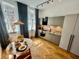 Pretti Apartments - Neu, Stilvoll, Zentral, Komfortabel & Ruhig