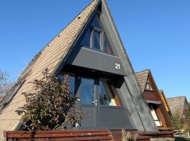 Ferienhaus in Immenstaad - faszinierender Panorama See Blick, hotel v destinaci Immenstaad am Bodensee