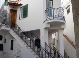 Casetta Virginia，位于伊斯基亚的别墅